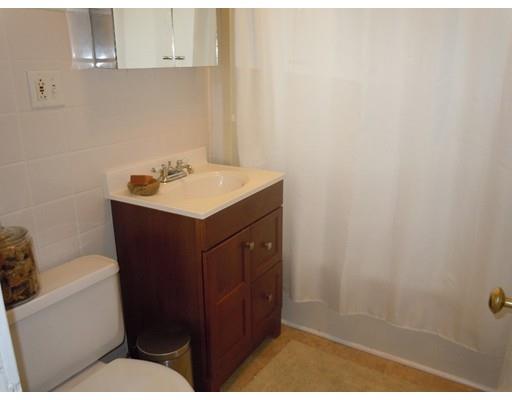 18 Call St, Chicopee, MA 01013 photo 13