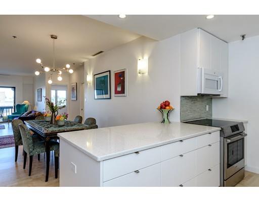 1265 Beacon St #903, Brookline, MA 02446 photo 4