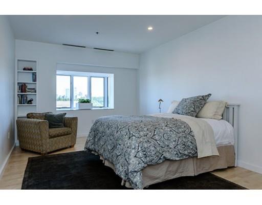 1265 Beacon St #903, Brookline, MA 02446 photo 9