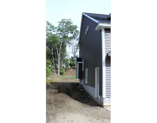 11 Harrison St, Reading, MA 01867 photo 5