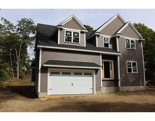 11 Harrison St, Reading, MA 01867 photo 3