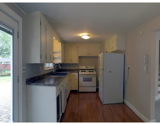 31 Gregory Rd, Framingham, MA 01701 photo 4