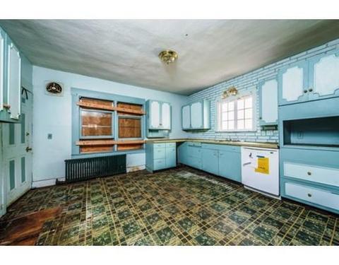 270 White St, Springfield, MA 01108 photo 9