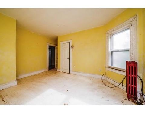 270 White St, Springfield, MA 01108 photo 14