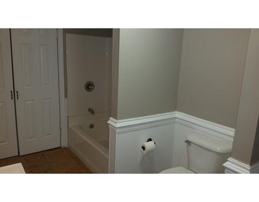 12 Weaver St, West Wareham, MA 02576 photo 4