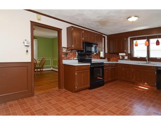 73 Poplar St, Danvers, MA 01923 photo 17