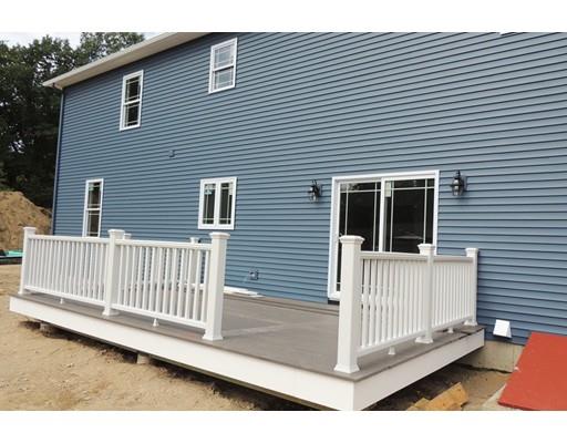 69 Alwin Pl, Springfield, MA 01128 photo 6