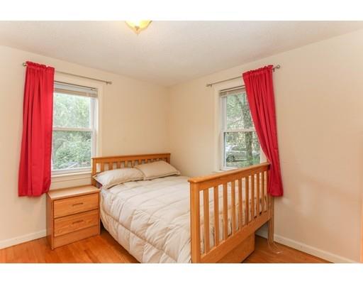 199 Keddy St, Springfield, MA 01109 photo 14
