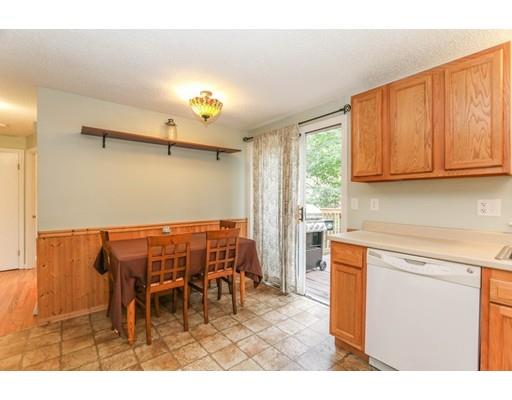 199 Keddy St, Springfield, MA 01109 photo 11