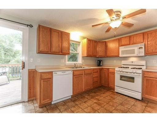 199 Keddy St, Springfield, MA 01109 photo 12