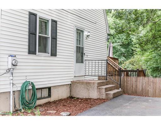 199 Keddy St, Springfield, MA 01109 photo 2