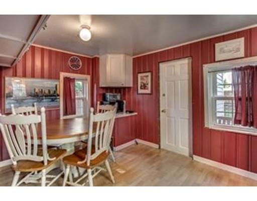 9 Charnock St, Beverly, MA 01915 photo 7