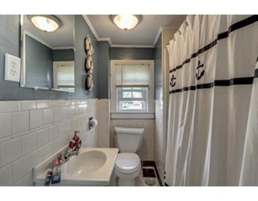 9 Charnock St, Beverly, MA 01915 photo 20