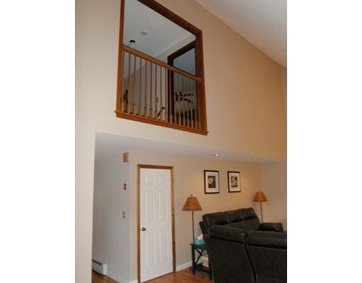 28 Apache Rd, Hubbardston, MA 01452 photo 9