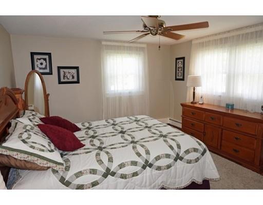 44 Oliver St, Easthampton, MA 01027 photo 22