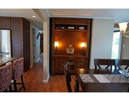 44 Oliver St, Easthampton, MA 01027 photo 11