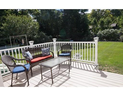 44 Oliver St, Easthampton, MA 01027 photo 5