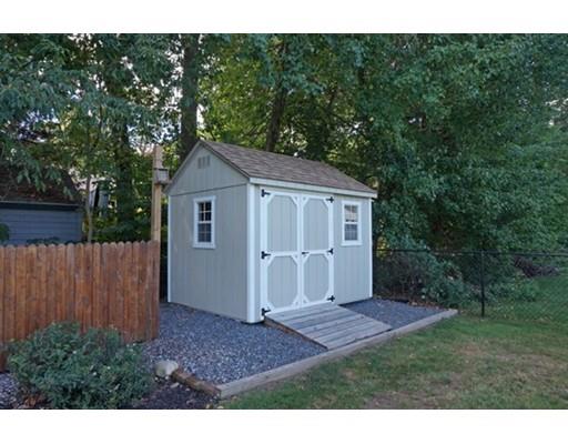 44 Oliver St, Easthampton, MA 01027 photo 6