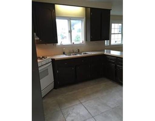 89 Ash St, Fall River, MA 02724 photo 8
