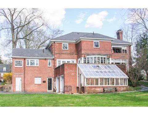 314 Longhill, Springfield, MA 01108 photo 3
