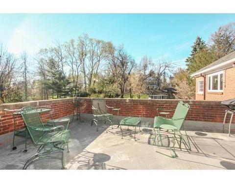 314 Longhill, Springfield, MA 01108 photo 18