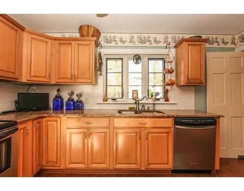 314 Longhill, Springfield, MA 01108 photo 12