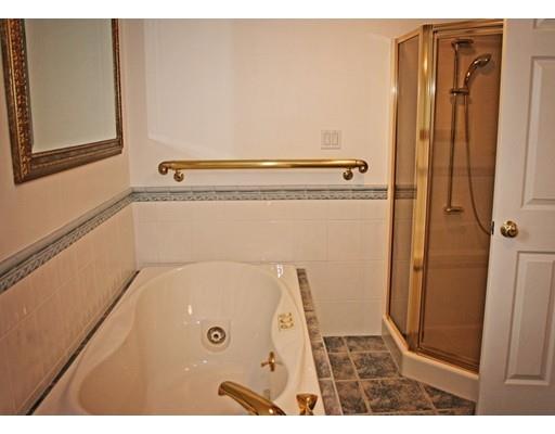 5 Laurel Ct, Marblehead, MA 01945 photo 15