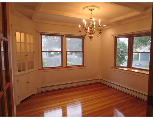 5 Laurel Ct, Marblehead, MA 01945 photo 5