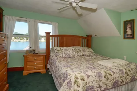 48-50 Riverside St, Danvers, MA 01923 photo 15