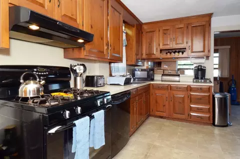48-50 Riverside St, Danvers, MA 01923 photo 13