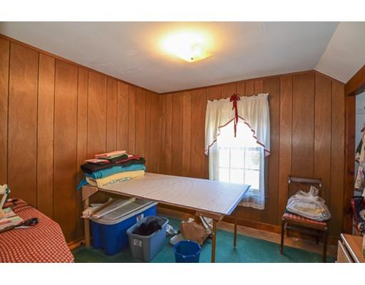 21 Elm St, Upton, MA 01568 photo 9