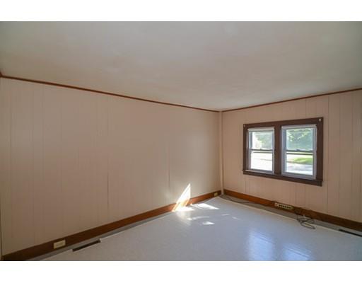 21 Elm St, Upton, MA 01568 photo 16