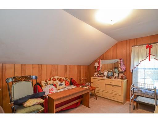 21 Elm St, Upton, MA 01568 photo 10
