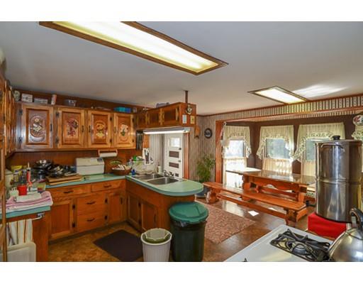 21 Elm St, Upton, MA 01568 photo 5