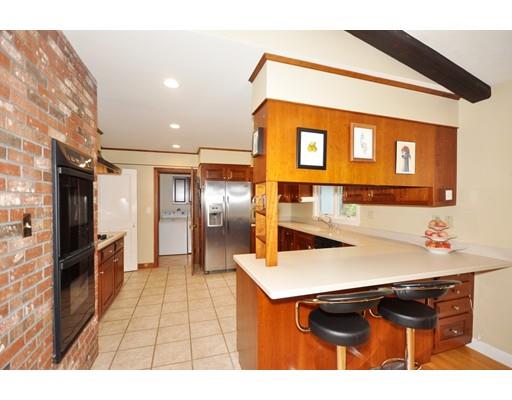 1 Cindy Ln, Maynard, MA 01754 photo 9