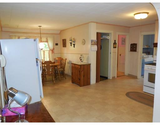 14 Mill St, Easthampton, MA 01027 photo 9
