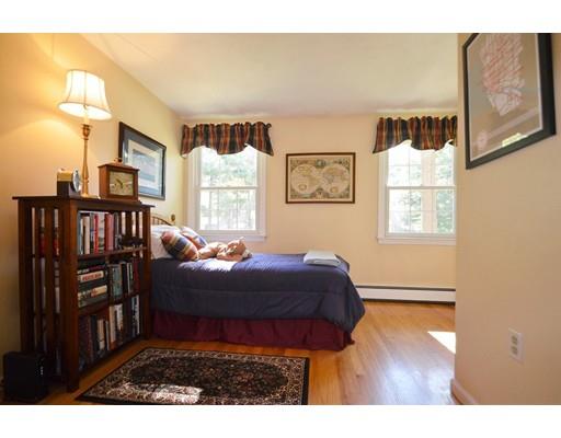 10 Eagle Dr, Franklin, MA 02038 photo 16