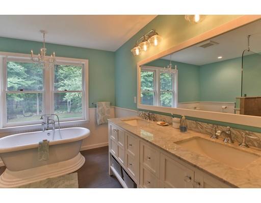 18 Munsey Dr, Hampton, NH 03842 photo 17