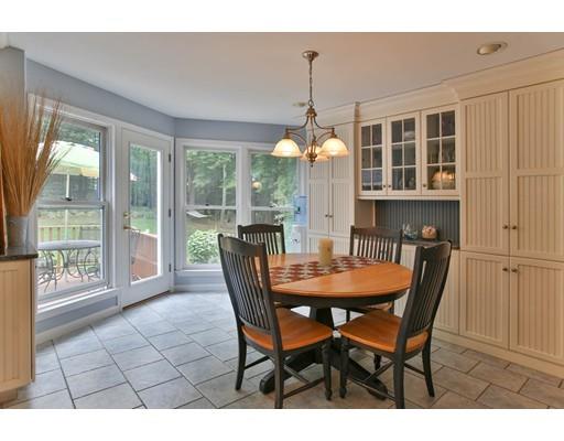 18 Munsey Dr, Hampton, NH 03842 photo 5