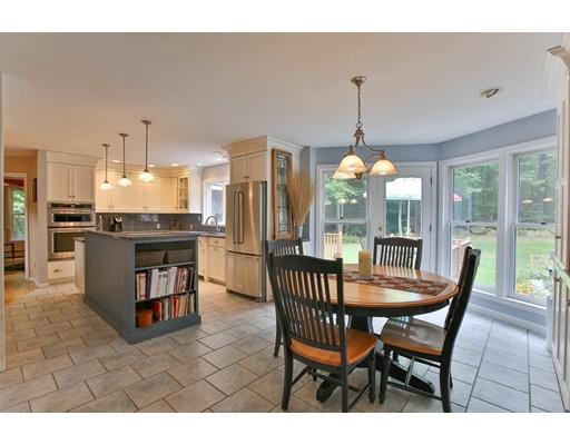 18 Munsey Dr, Hampton, NH 03842 photo 6