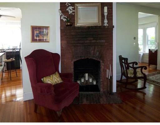 97 Maple Rd, Longmeadow, MA 01106 photo 4