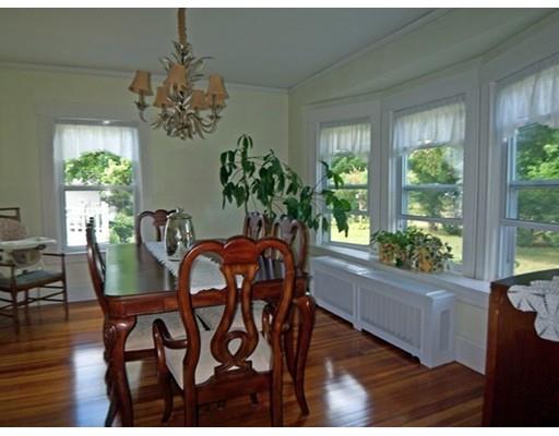 97 Maple Rd, Longmeadow, MA 01106 photo 6