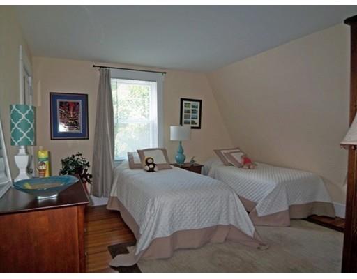97 Maple Rd, Longmeadow, MA 01106 photo 18