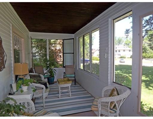 97 Maple Rd, Longmeadow, MA 01106 photo 2
