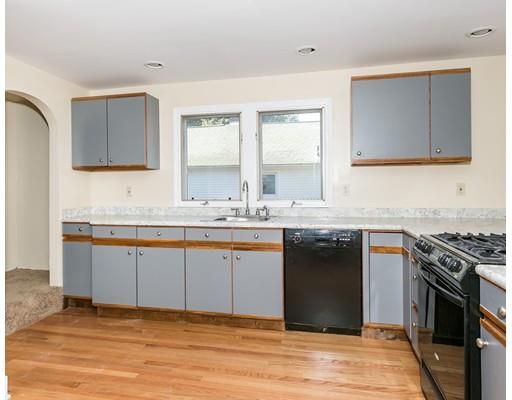 81 Park Rd, Springfield, MA 01104 photo 9