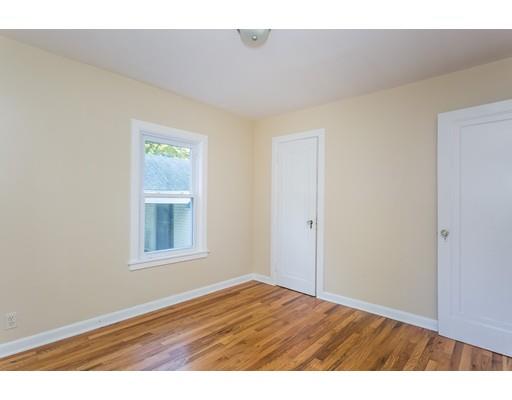 81 Park Rd, Springfield, MA 01104 photo 13