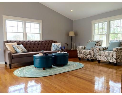 23 Main St, Salisbury, MA 01952 photo 4