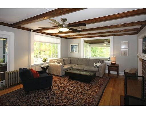 4 Richards St, Danvers, MA 01923 photo 12