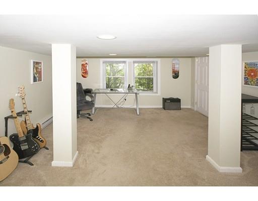 4 Richards St, Danvers, MA 01923 photo 21