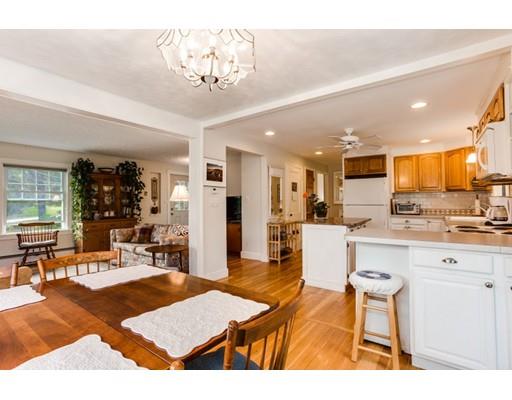 12 Carter Rd, Worcester, MA 01609 photo 10